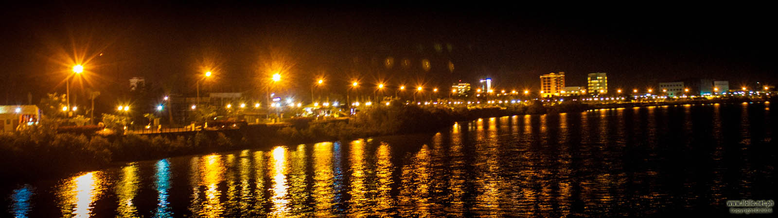 ILOILO RIVER ESPLANADE